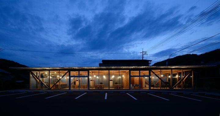 Cafeteria in Ushimado餐廳的空間設(shè)計(jì)